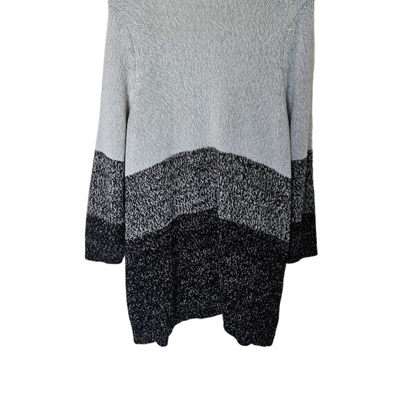 Torrid Colorblock Cardigan Open Front Sweater Plus Size 2X Gray Black - Picture 10 of 10